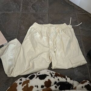 light yellow nike cargo